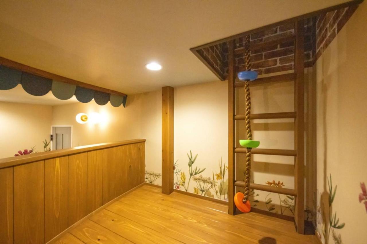 הוילה טוקיו Holy House מראה חיצוני תמונה